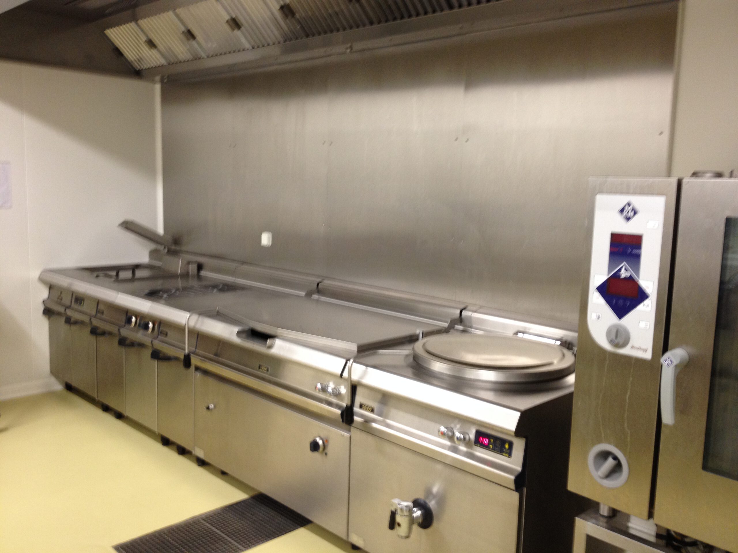 Installation cuisine professionnelle